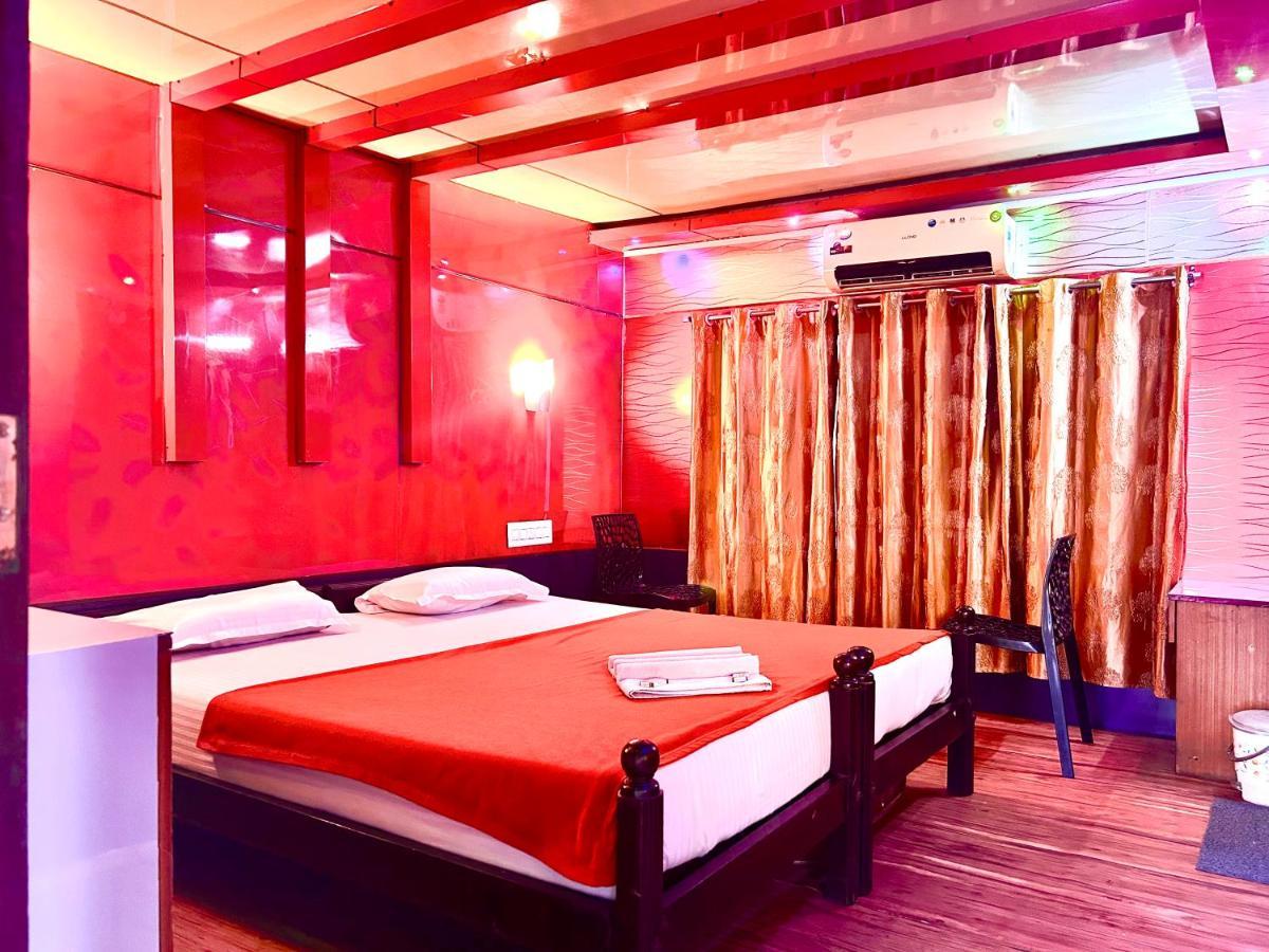 Harmony Houseboats 4*